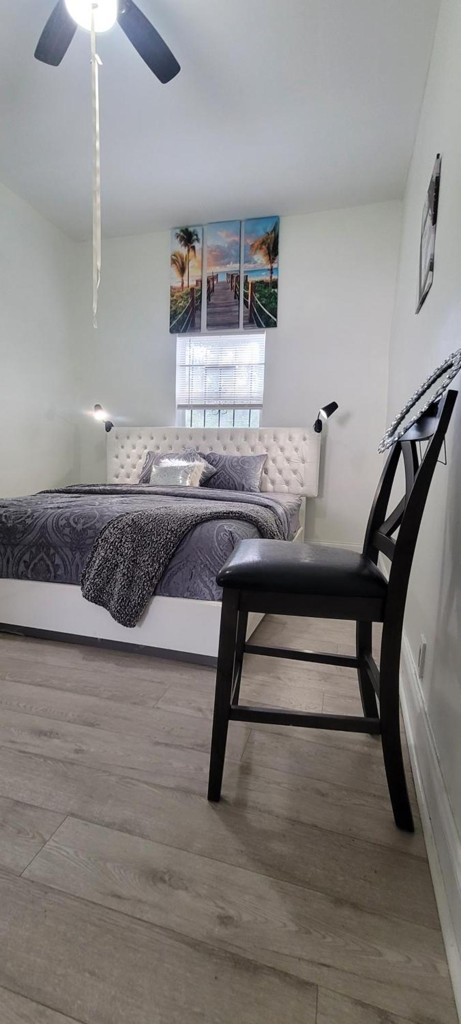 Large, Central, Lovely & Cozy 4Bed/2Bath - House By Everbank Stadium Jacksonville Eksteriør bilde