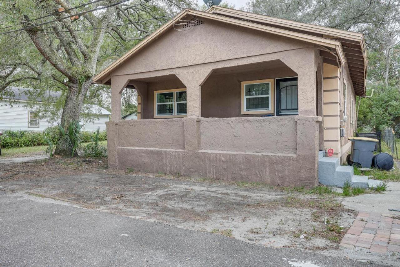 Large, Central, Lovely & Cozy 4Bed/2Bath - House By Everbank Stadium Jacksonville Eksteriør bilde